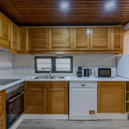 #400 Oasis 1br & Pool